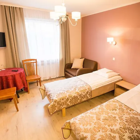 Ankur Hotell Mustvee Exterior foto
