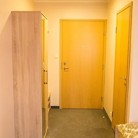 Ankur Hotell Mustvee Exterior foto
