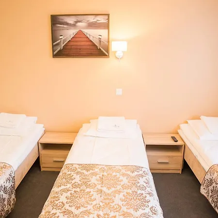 Ankur Hotell Mustvee Exterior foto