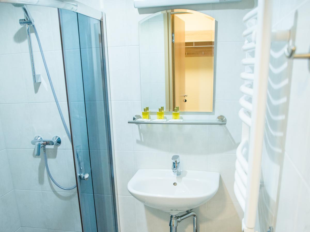 Ankur Hotel Mustvee